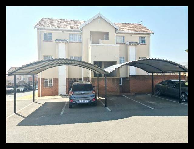 1 BEDROOM TOWNHOUSE FOR SALE IN TERENURE